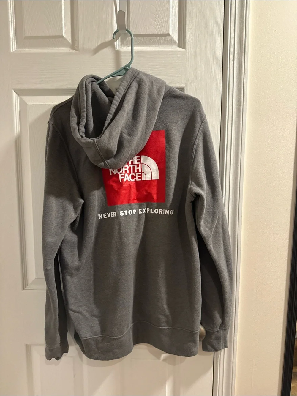 The North Face Men's Charcoal Gray Pullover Hoodie